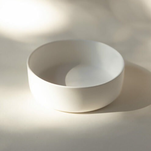 Assiette creuse à bord droit