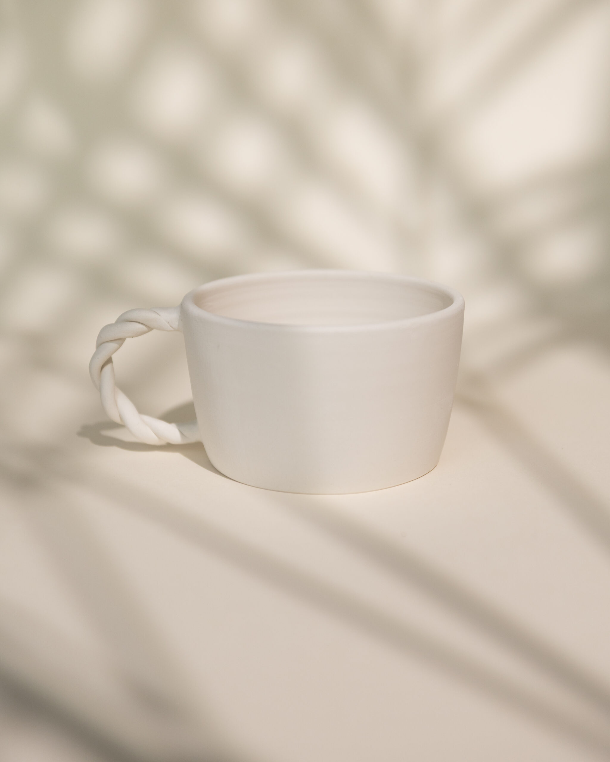 Tasse anse tournée-40